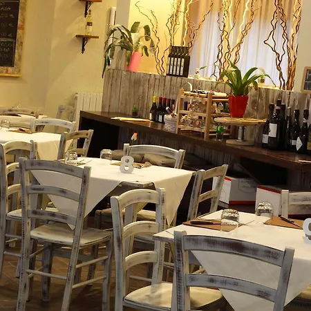 Il Garibaldi Hotell